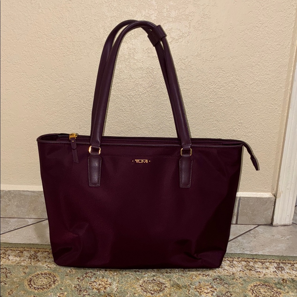 Tumi Sara business Tote
